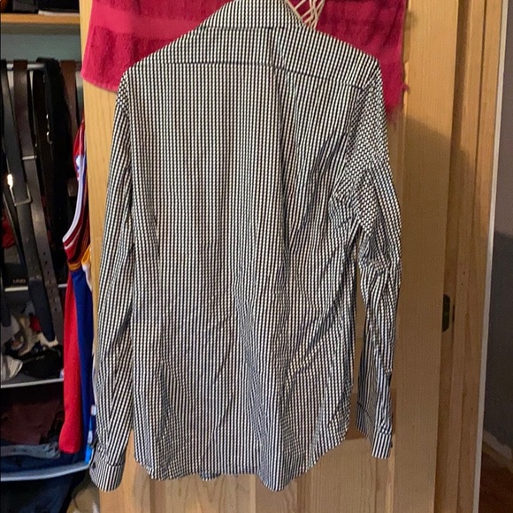 Express Men’s Fitted Dress Shirt - Picture 2 of 3